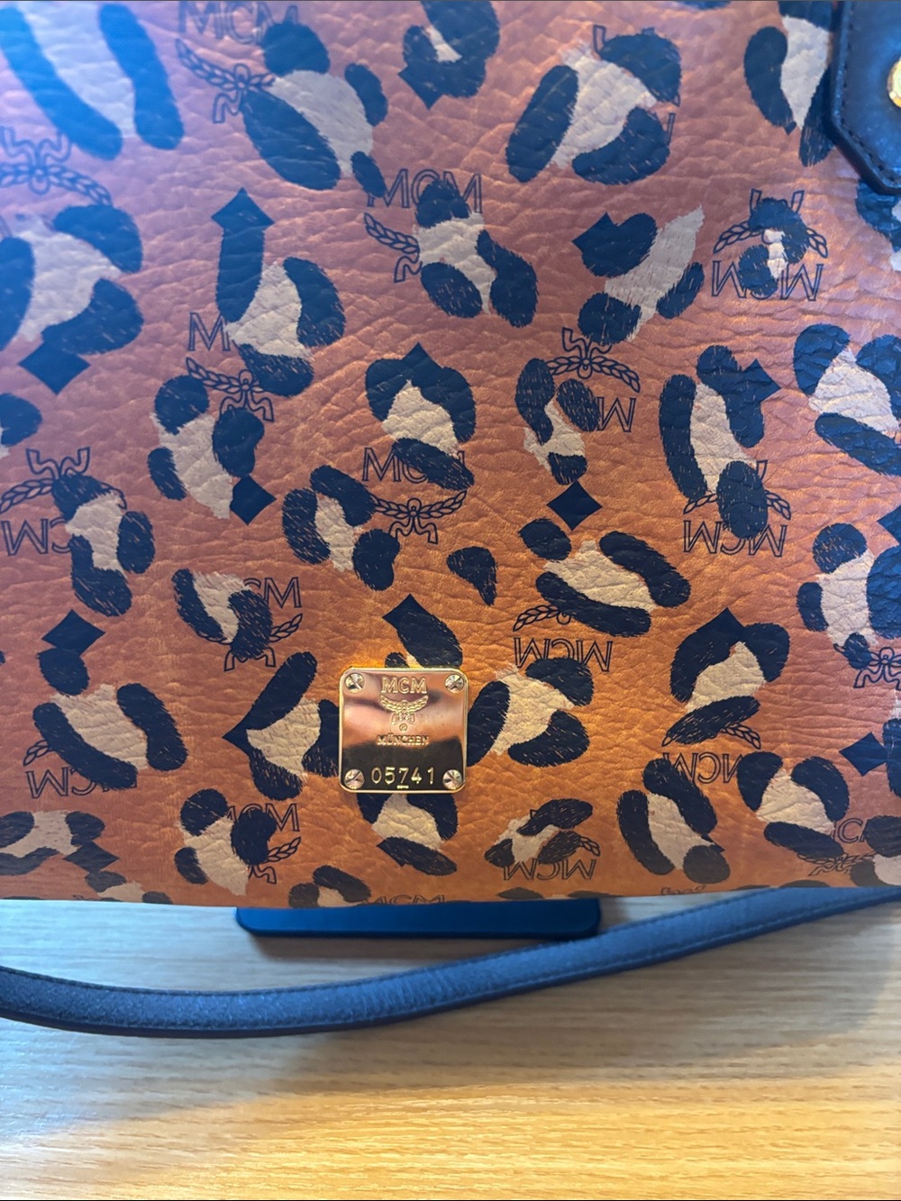 MCM limited Leopard Print Tote Bag in Brown and Black like new condition - Picture 14 of 14